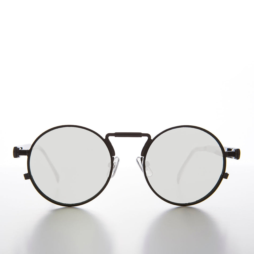 Ivan with Mirror Lens