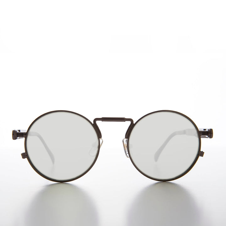 Ivan with Mirror Lens