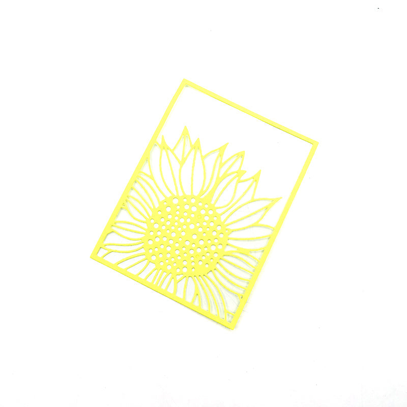 Sunflower Frame Scrapbooking Cutting Die by Wizardi QJ29