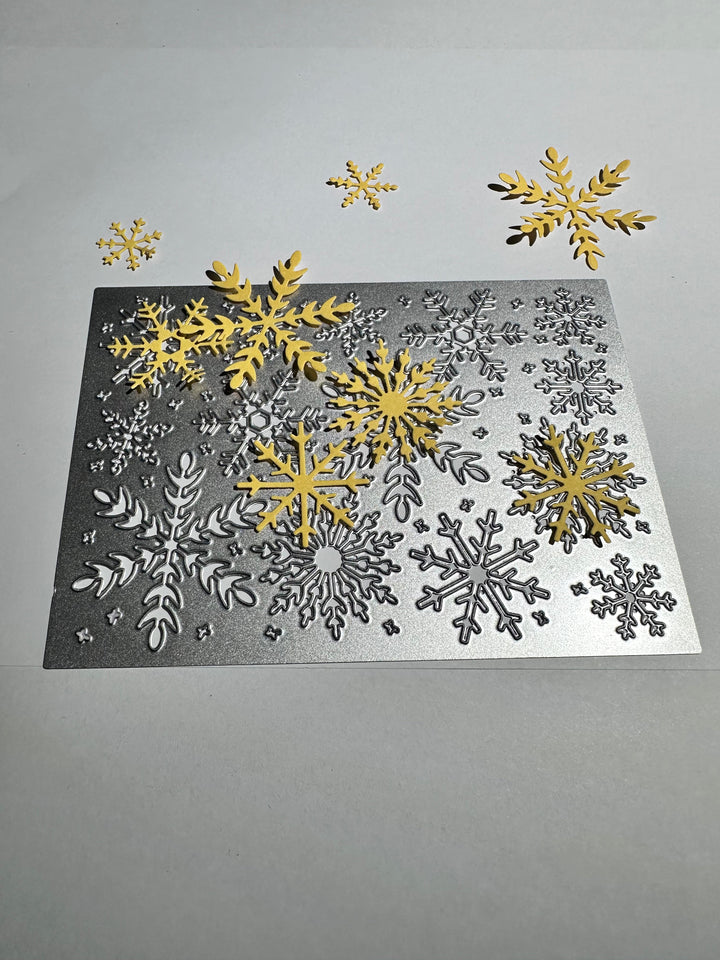 Snowflake Scrapbooking Cutting Die by Wizardi QJ117
