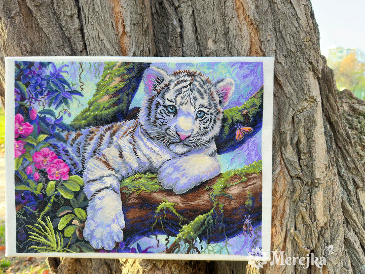 White Tiger K-260 Counted Cross-Stitch Kit