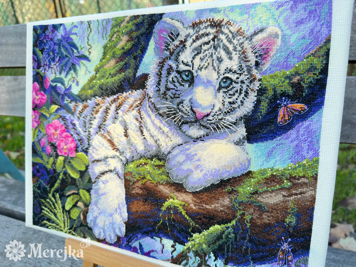 White Tiger K-260 Counted Cross-Stitch Kit
