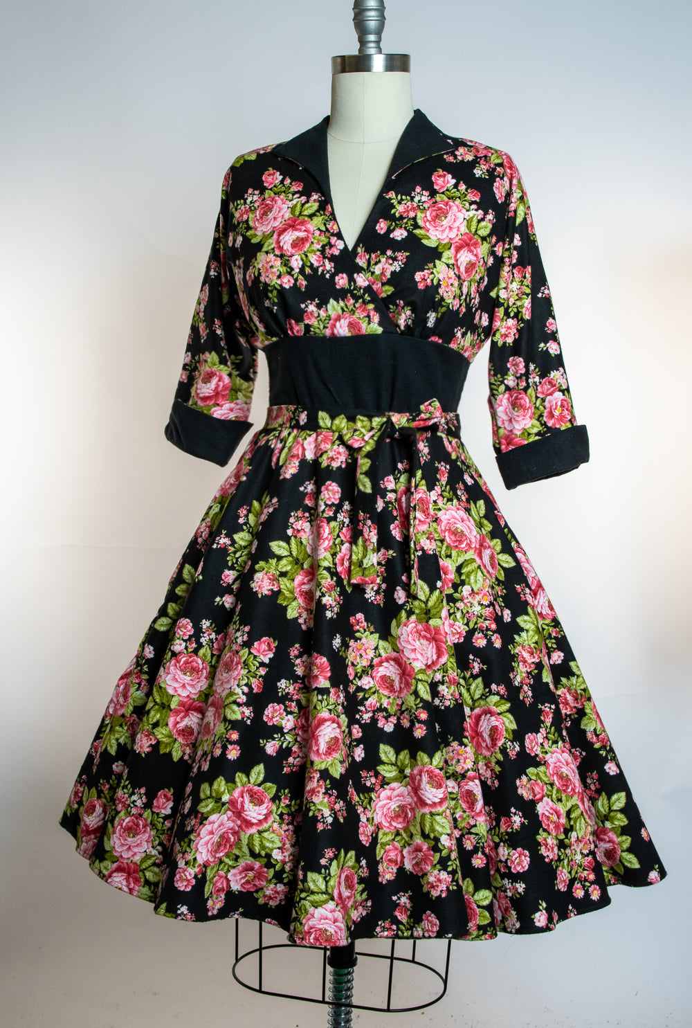 Kimmie Dress- Beautiful Roses on Flannel
