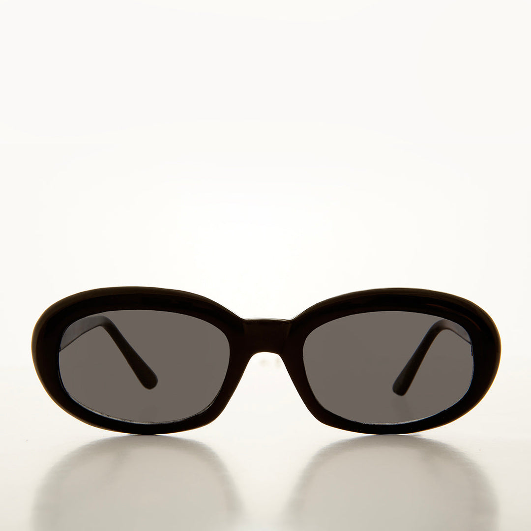 Mod 90s Oval Simple Sunglasses - Lilia