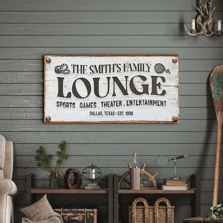 Family Entertainment Lounge Sign