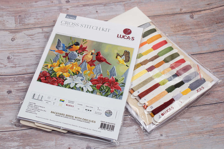 Backyard Birds with Daylilies BU5024L Counted Cross-Stitch Kit