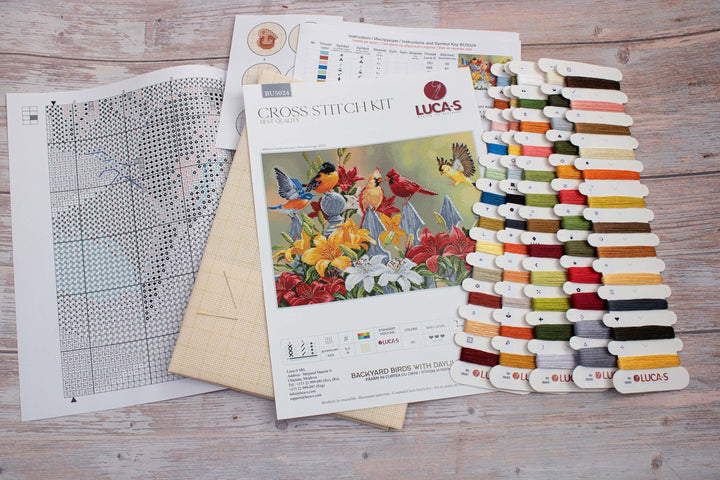 Backyard Birds with Daylilies BU5024L Counted Cross-Stitch Kit