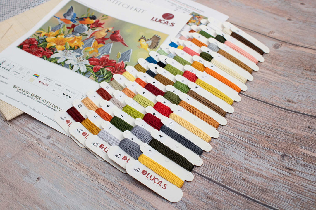 Backyard Birds with Daylilies BU5024L Counted Cross-Stitch Kit