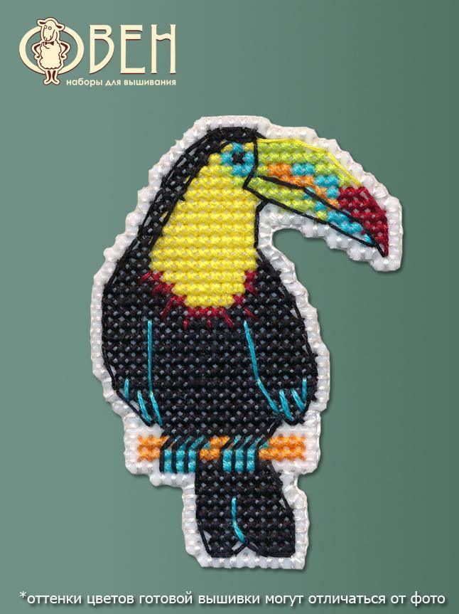 Badge - toucan 1318 Plastic Canvas Counted Cross Stitch Kit
