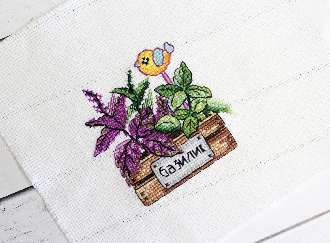 Basil SM-636 Counted Cross Stitch Kit