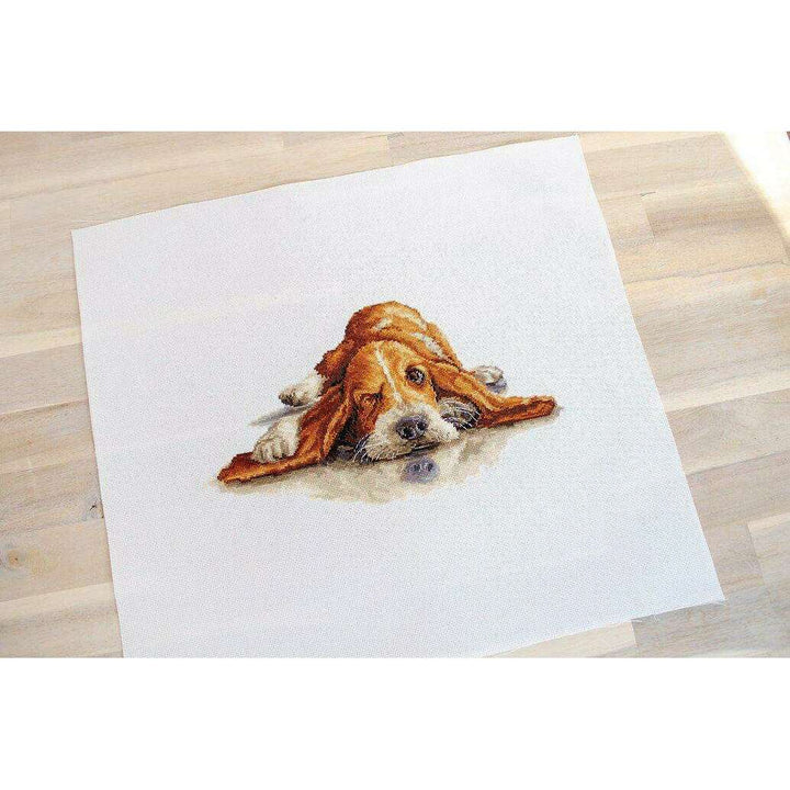 Basset  B2341L Counted Cross-Stitch Kit