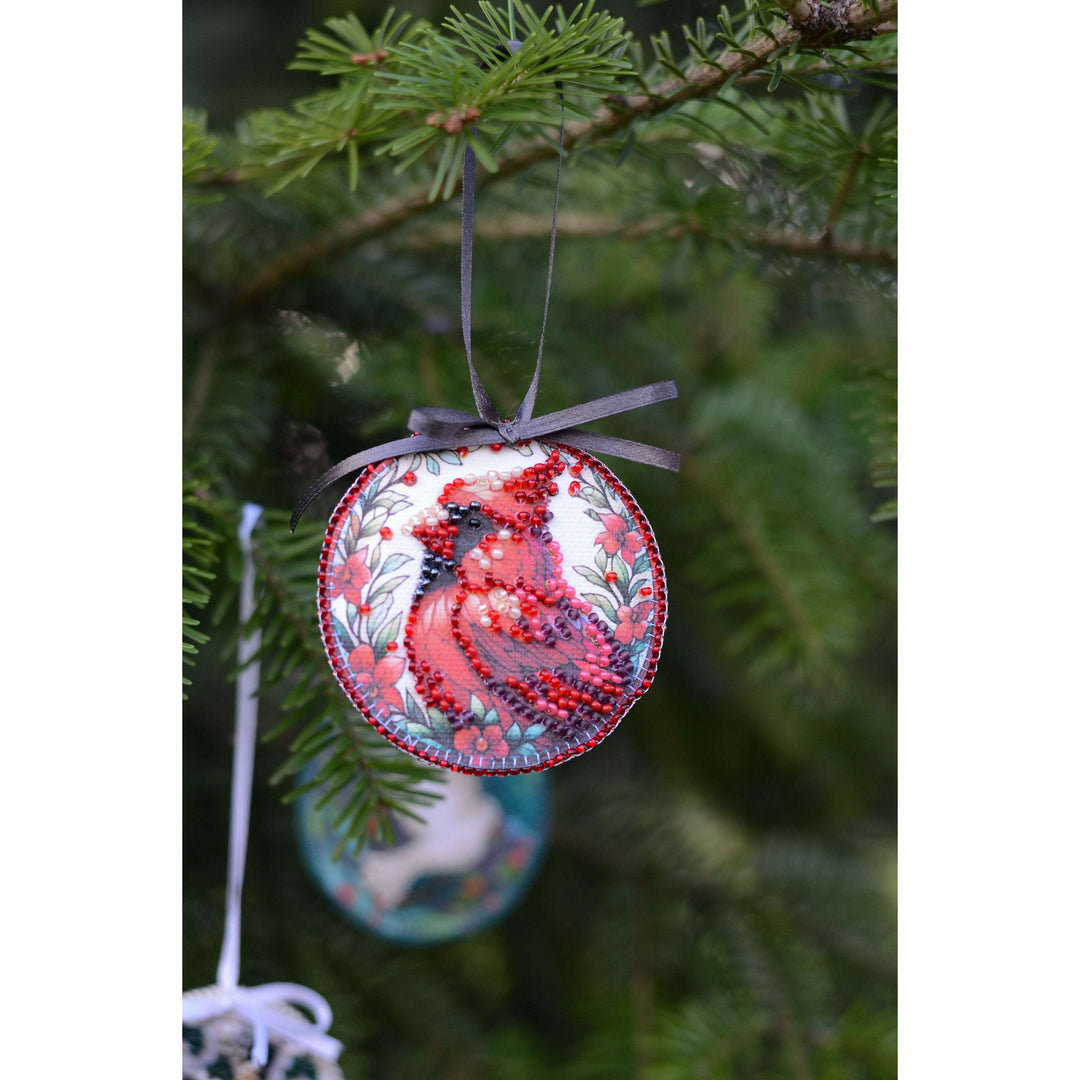 Bead Embroidery Kit Decoration - Red cardinal ABT-035