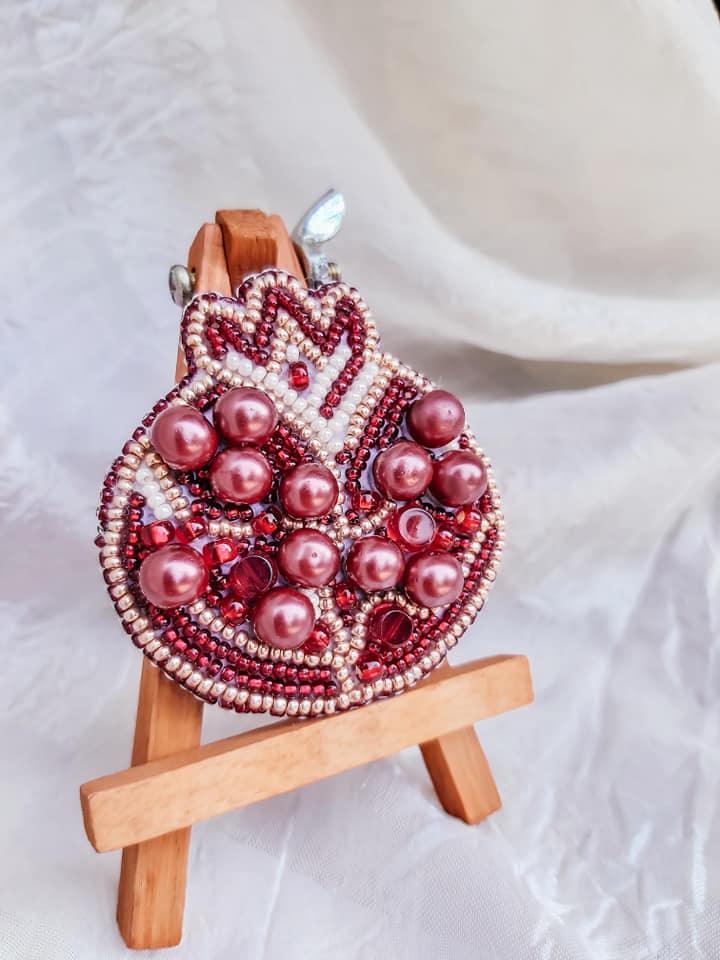 BP-183C Beadwork kit for creating brooch Crystal Art "Pomegranate"