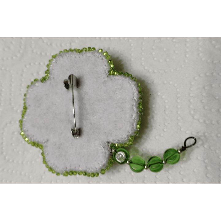 BP-186C Beadwork kit for creating brooch Crystal Art "Symbol of luck"