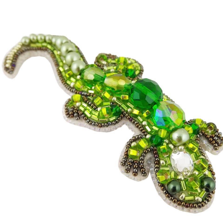 BP-227C Beadwork kit for creating brooch Crystal Art "Lizard"
