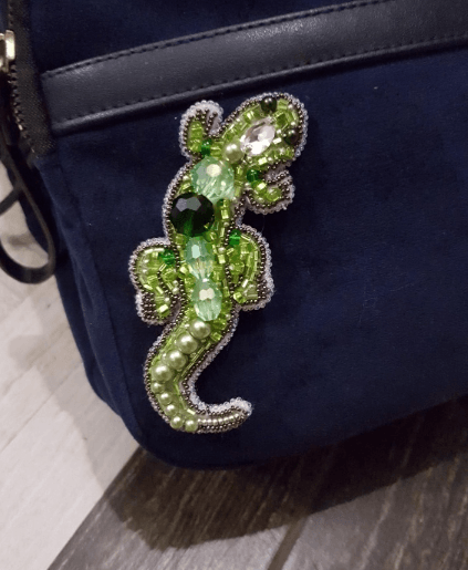 BP-227C Beadwork kit for creating brooch Crystal Art "Lizard"