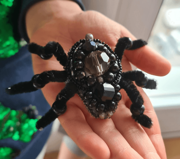 BP-229C Beadwork kit for creating brooch Crystal Art "Spider"