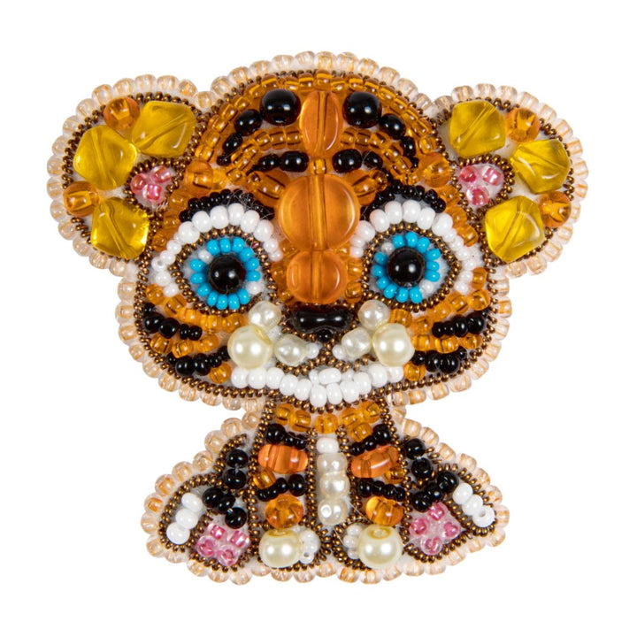 Beadwork kit for creating brooch Crystal Art Tiger BP-335C
