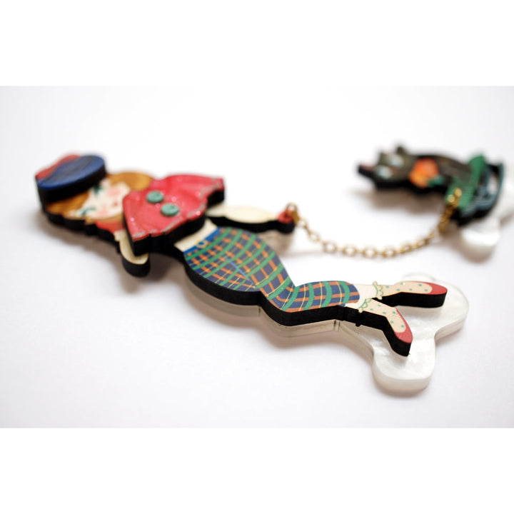 Brooch for Girl with Cat on Sled by Laliblue 3