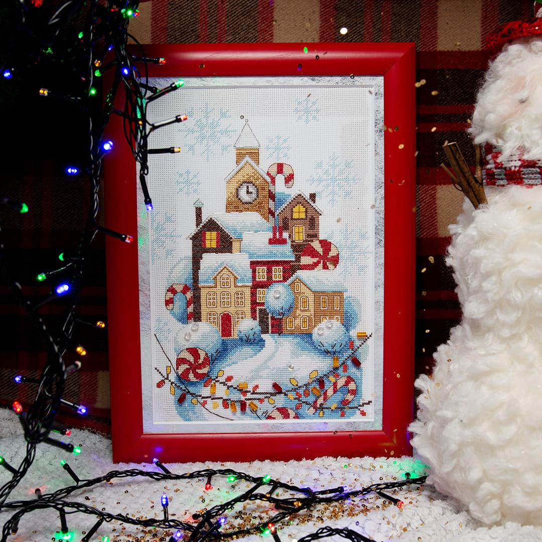 BT-257C Counted cross stitch kit Crystal Art "Gingerbread house"