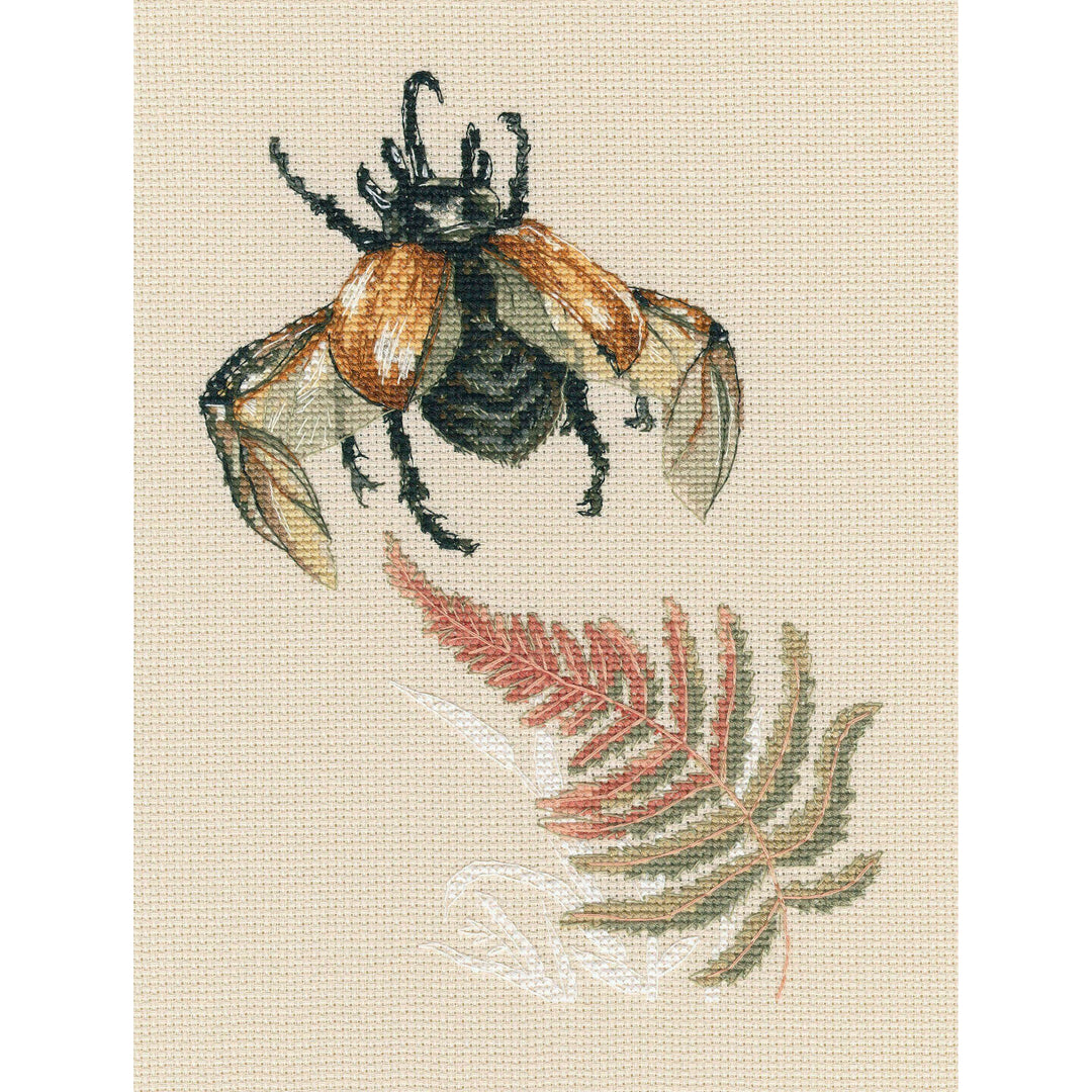 Bug's fly M758 Counted Cross Stitch Kit