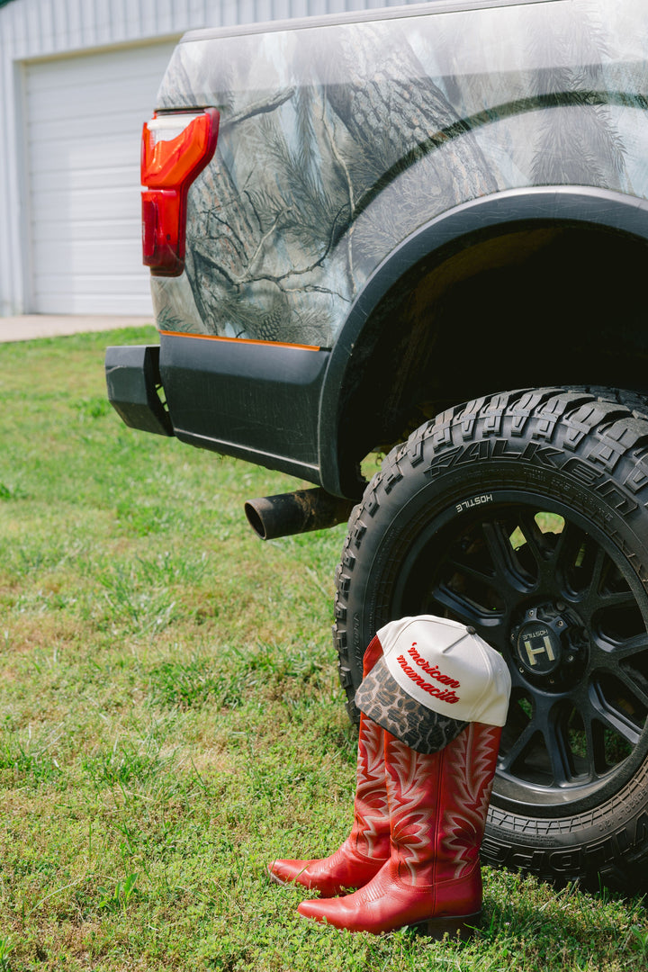 'Merican Mamacita - Leopard Vintage Trucker Hat