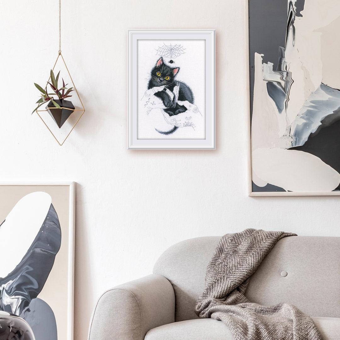 Cat magic M905 Counted Cross Stitch Kit