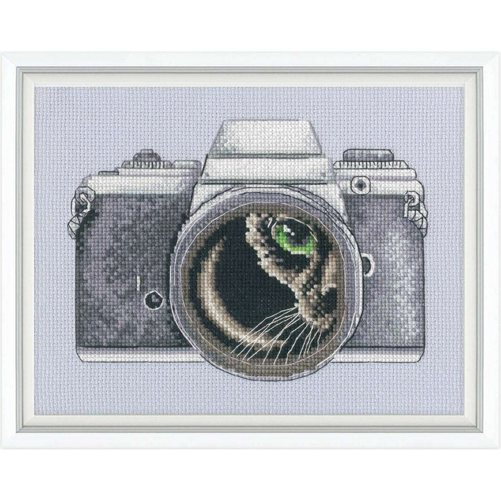 Catographer M1037 Counted Cross Stitch Kit