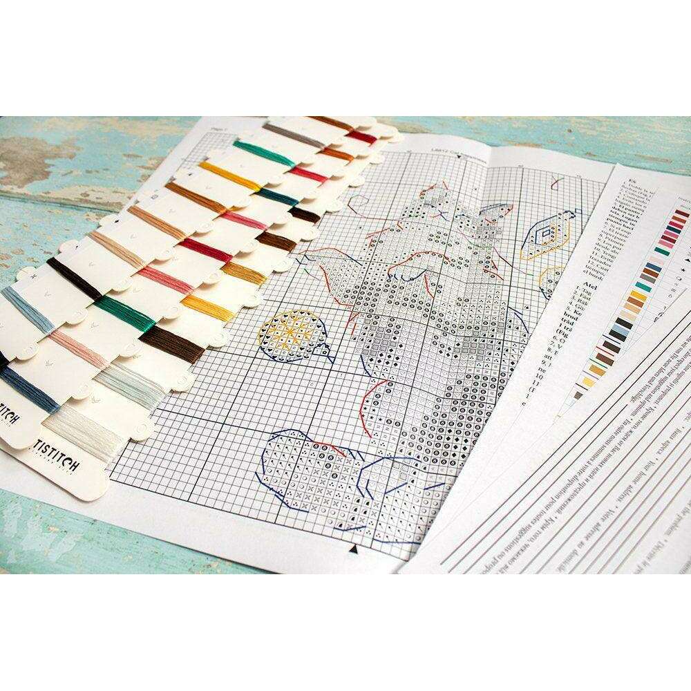 Cat's Happiness L8812 Counted Cross Stitch Kit
