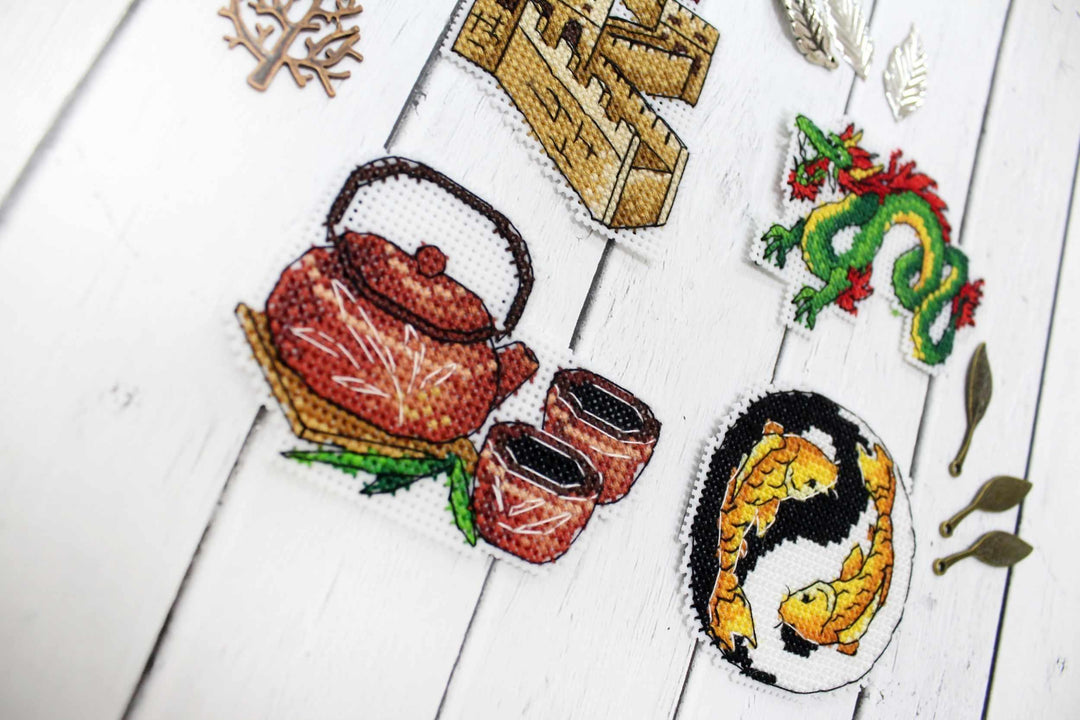 China Magnets Plastic Canvas Counted Cross Stitch Kit P-335 / SR-335