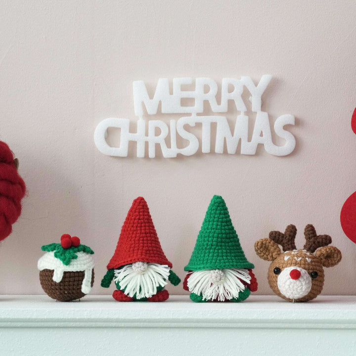 Christmas Amigurumi DIY Crochet Kit Wizardi F07N8-M118