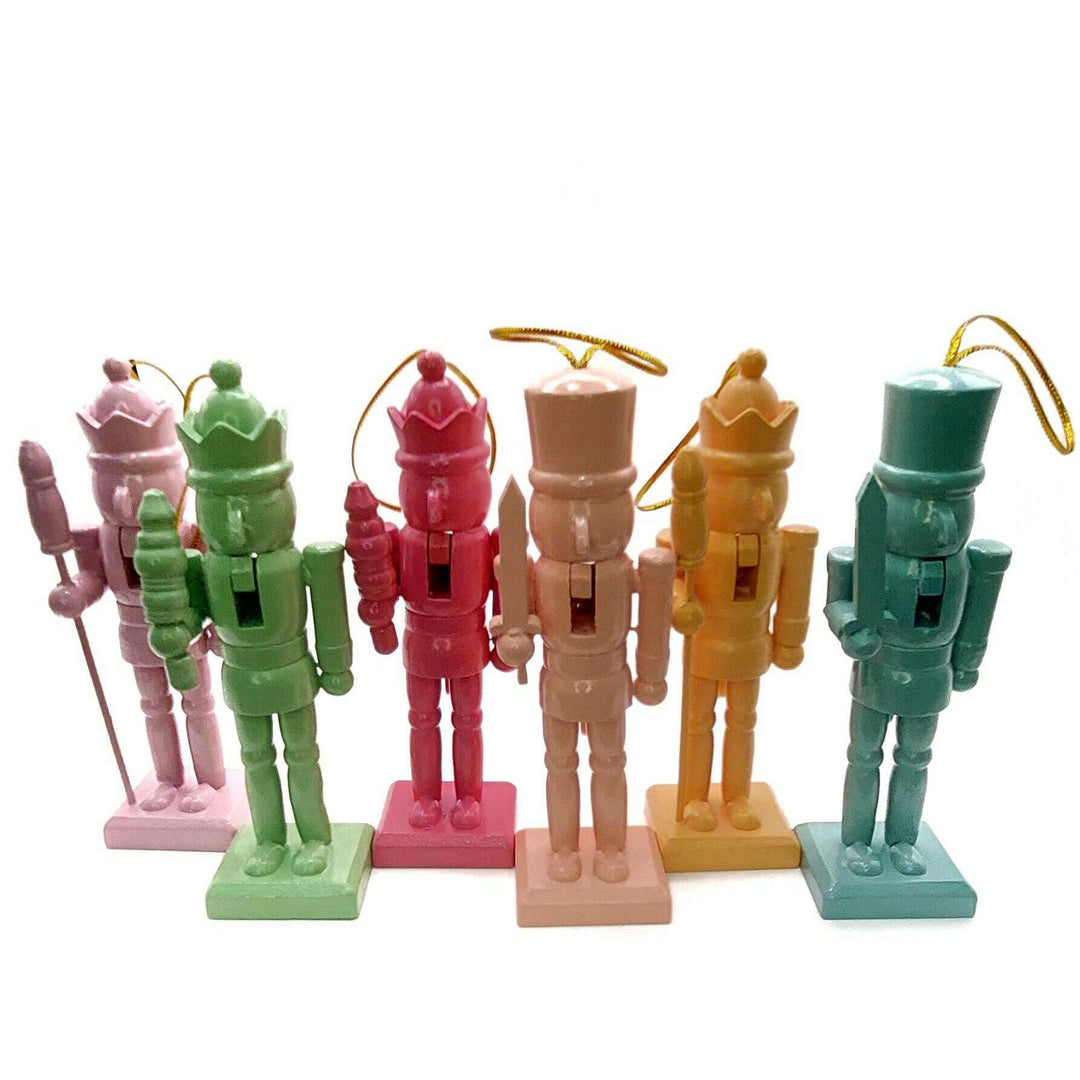 Christmas Nutcracker Set. Wizardi Classic Wooden Festive Decoration F07M14-11-N01616