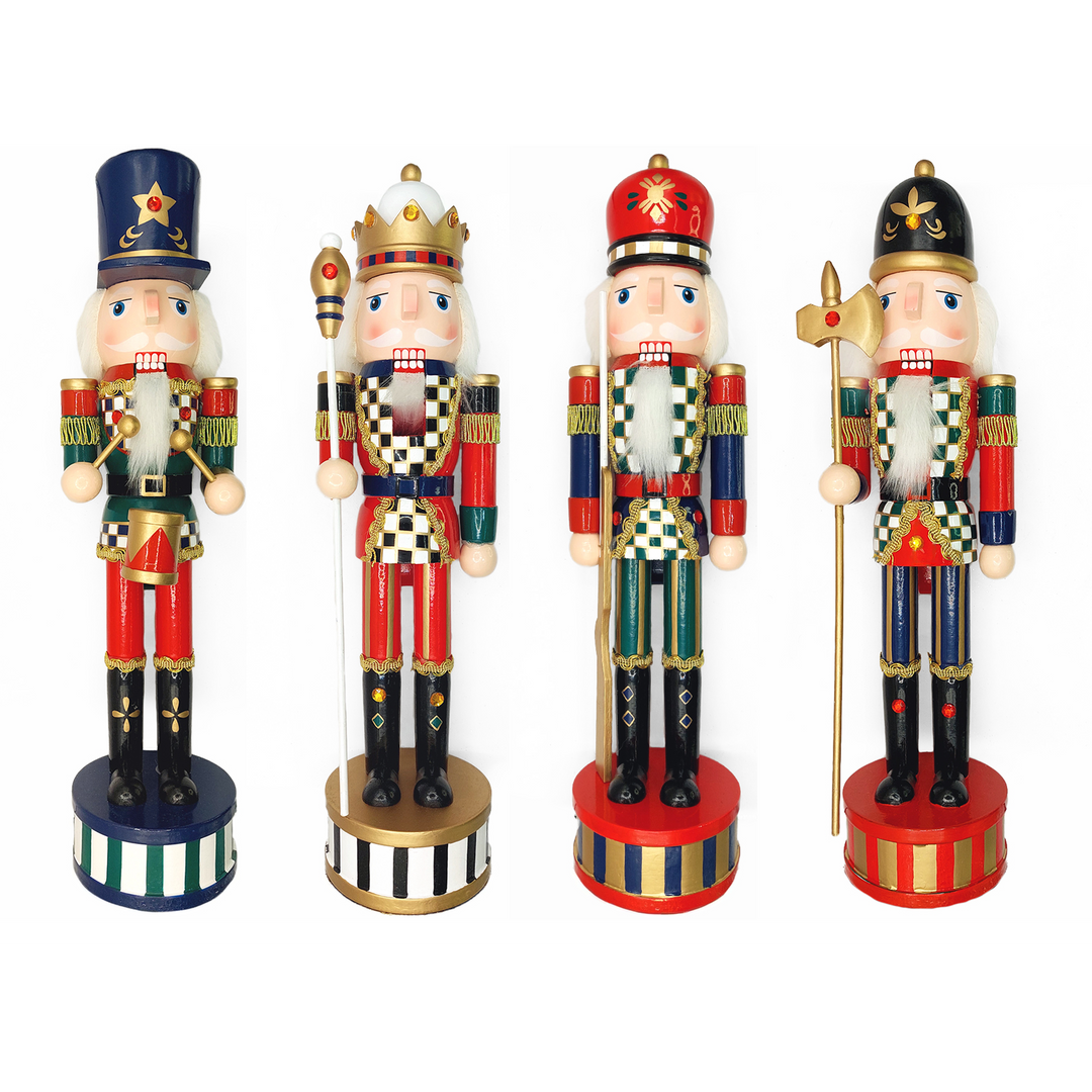 Christmas Nutcracker the Musketeer. Wizardi Classic Wooden Festive Decoration F07M14-36-N01845B