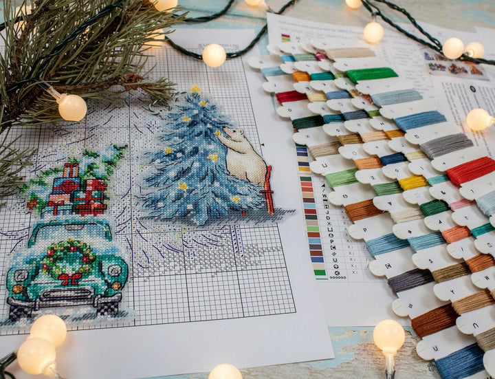 Christmas Ornaments Kit L8051 Counted Cross Stitch Kit