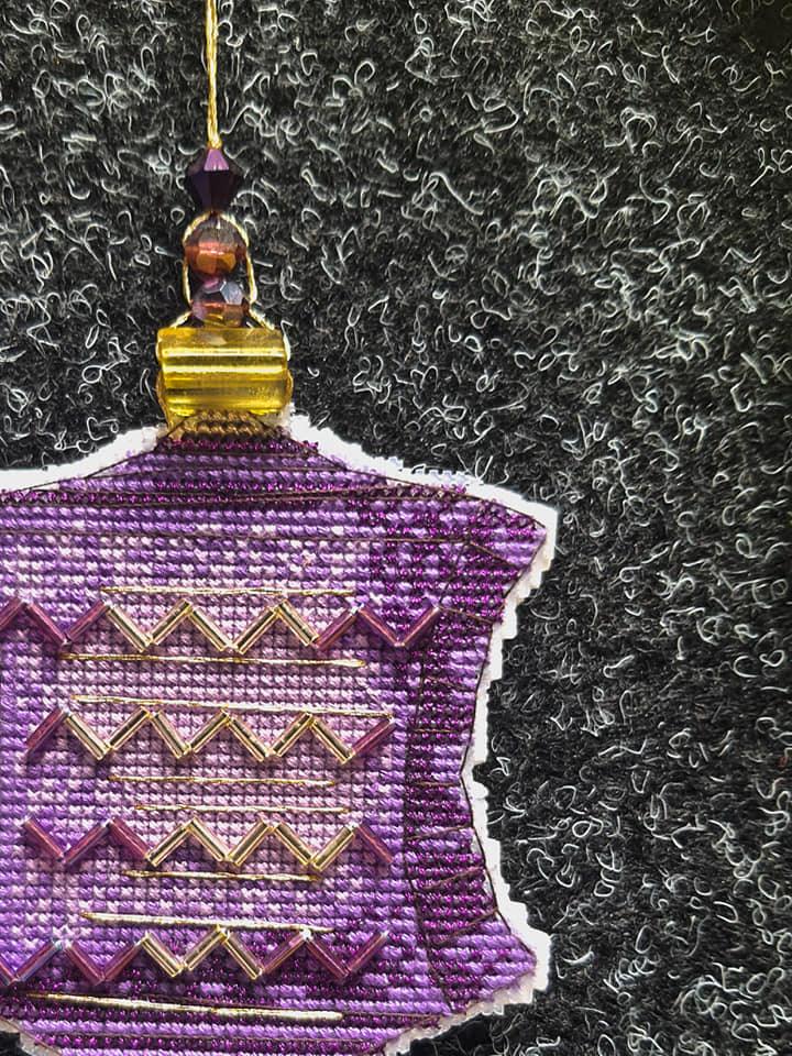 Christmas tree toy. Plastic Canvas Cross-stitch kit T-24C "Colorful lanterns"