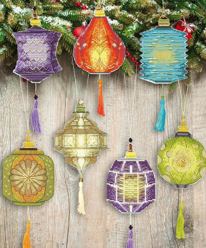 Christmas tree toy. Plastic Canvas Cross-stitch kit T-26C "Colorful lanterns"
