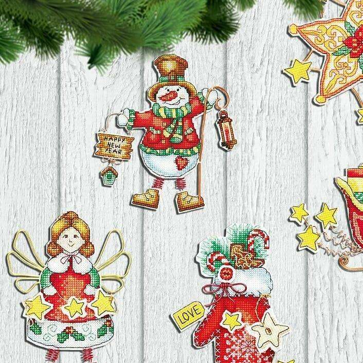 Christmas tree toy. Plastic Canvas Cross-stitch kit T-02C