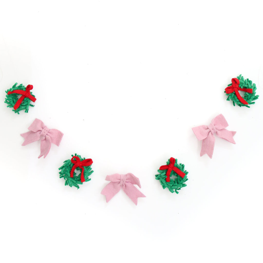 Wreaths and Bows Felt Garland