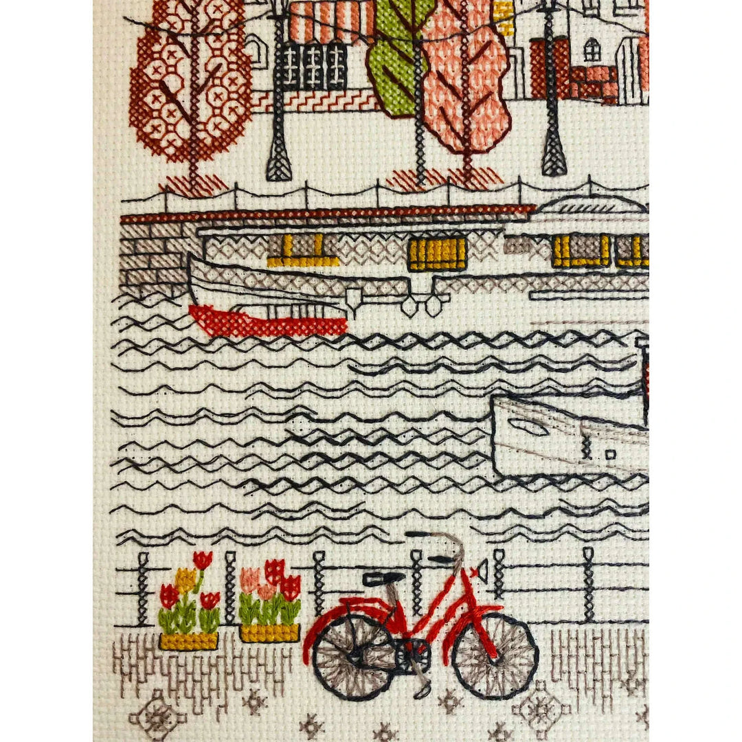 City on Water R2051 Counted Cross Stitch Kit