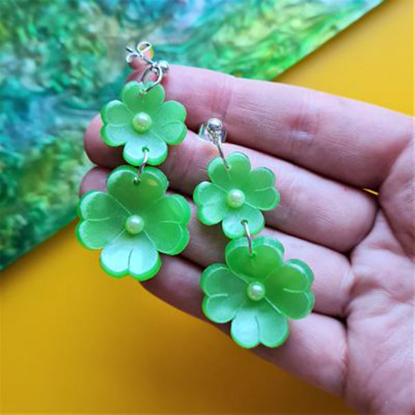 Clover Leaf Charm Earrings Spring Green by Cherryloco Jewellery 1