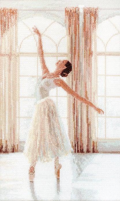 Counted Cross Stitch Kit Ballerina Leti906
