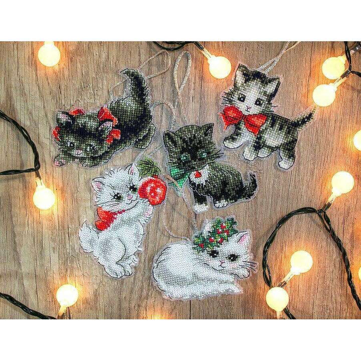 Counted Cross Stitch Kit Christmas Kittens Toys Leti987