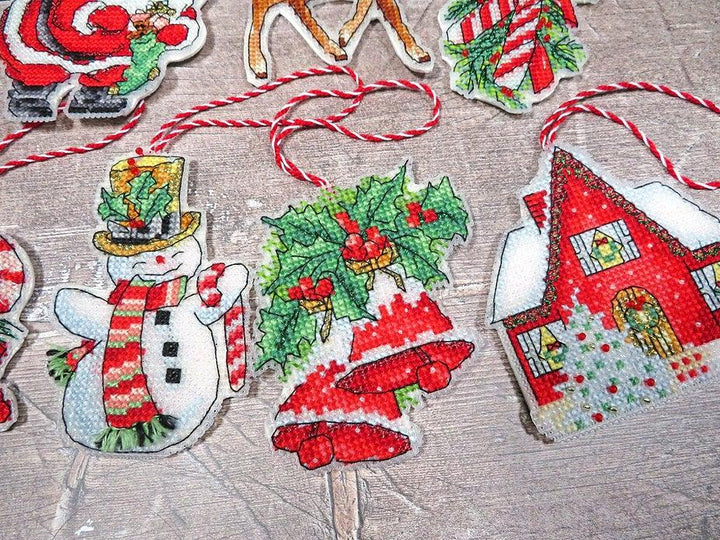 Counted Cross Stitch Kit Christmas toys kit nr.1 Leti966