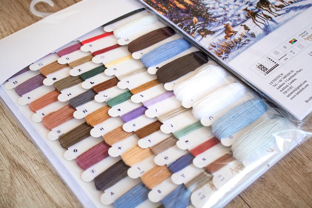 Counted Cross Stitch Kit Christmas Wood Leti947