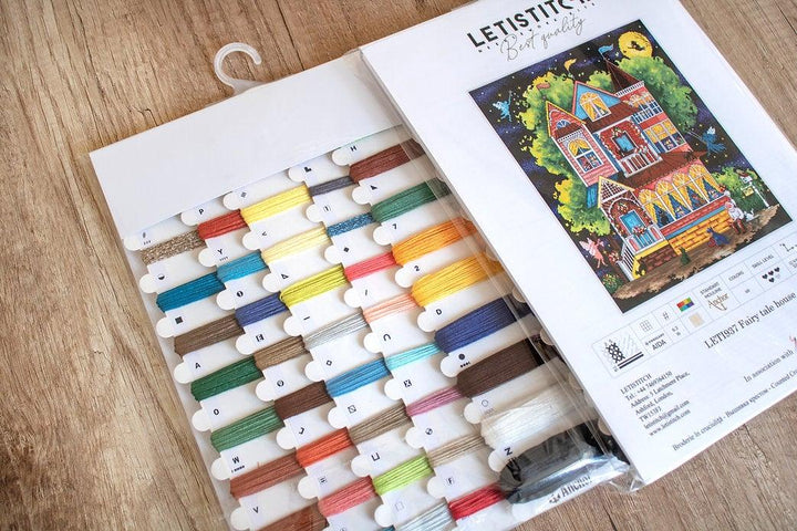 Counted Cross Stitch Kit Fairy tale house Leti937