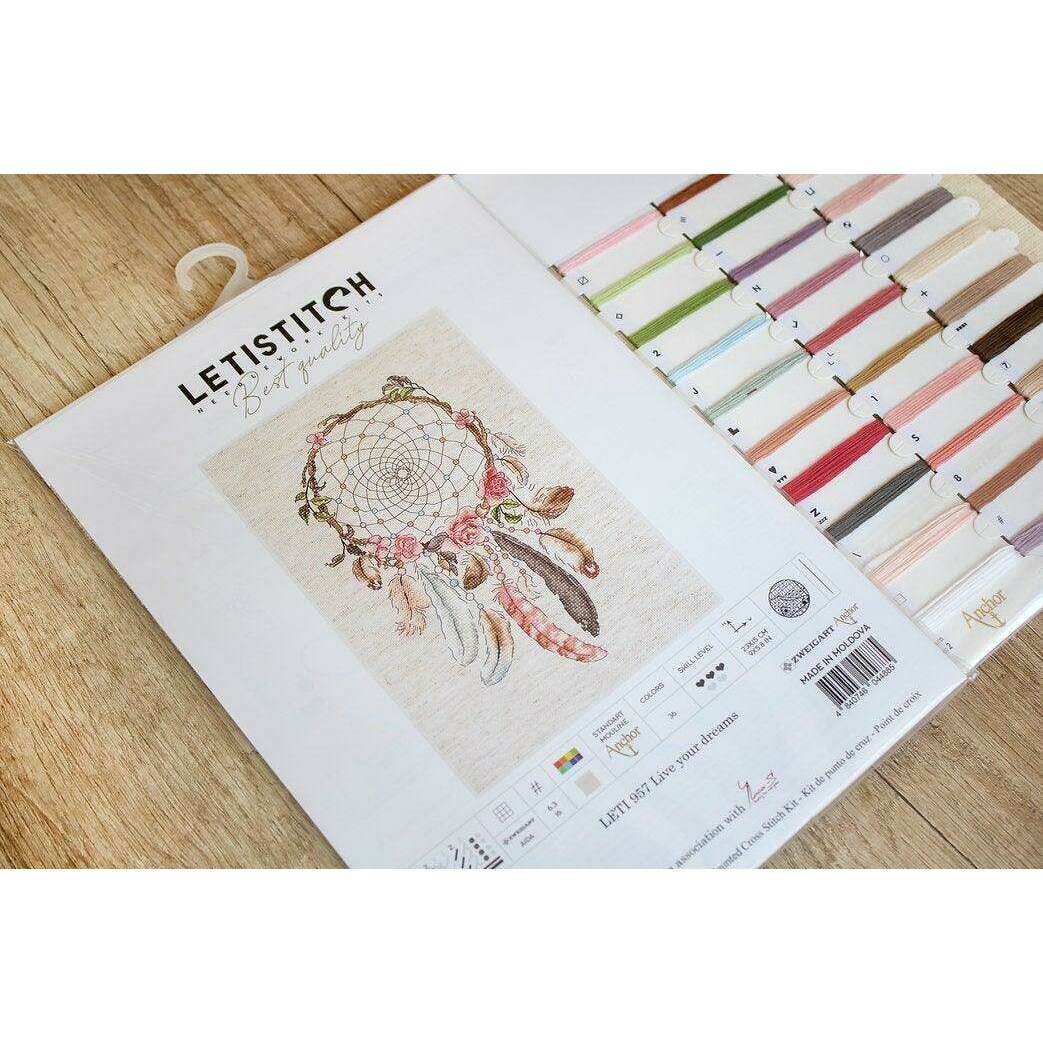 Counted Cross Stitch Kit Live your dreams Leti957