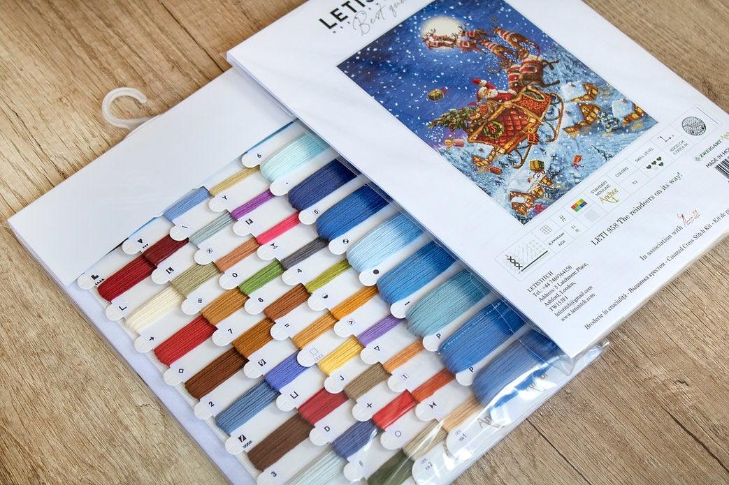 Counted Cross Stitch Kit The reindeers on their way! Leti958