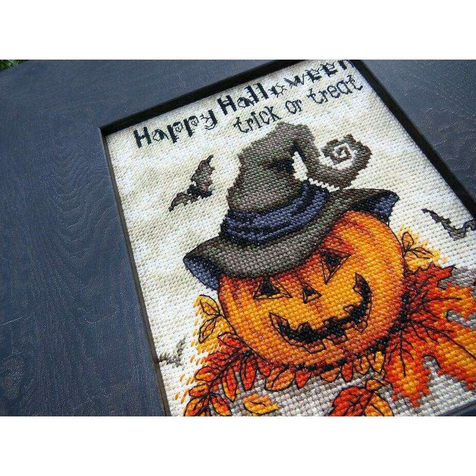 Counted Cross Stitch Kit Trick or treat Leti956