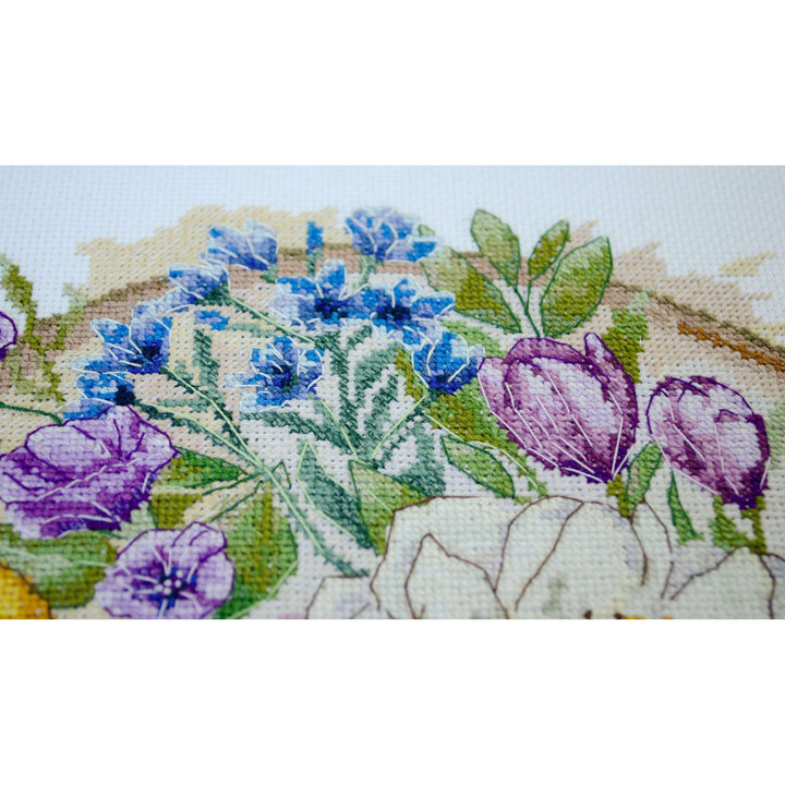 Cross-stitch kit - A floral moment AH-287
