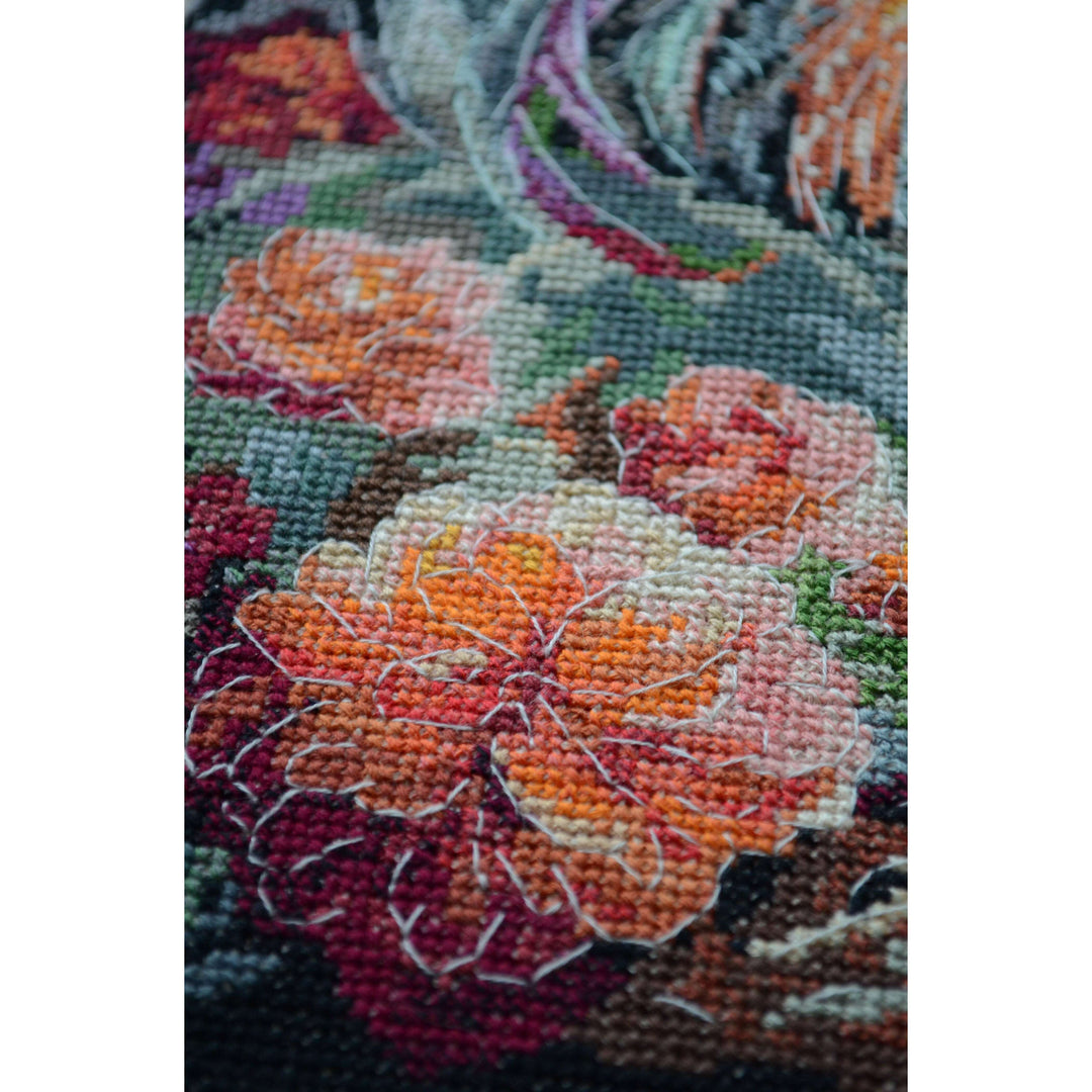 Cross-stitch kit - The Rooster in the Yard AH-268